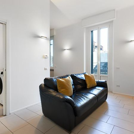 Nam House & Posto Auto Apartment Milan Luaran gambar