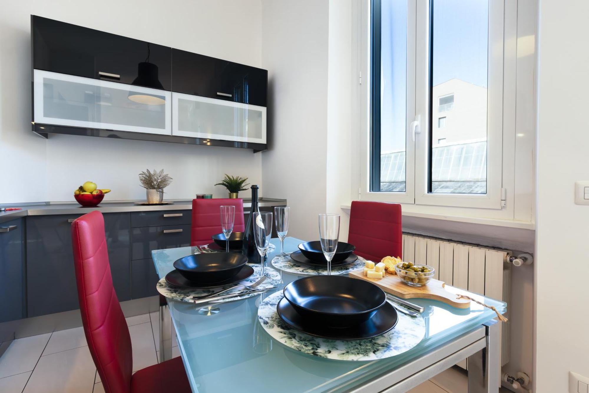 Nam House & Posto Auto Apartment Milan Luaran gambar